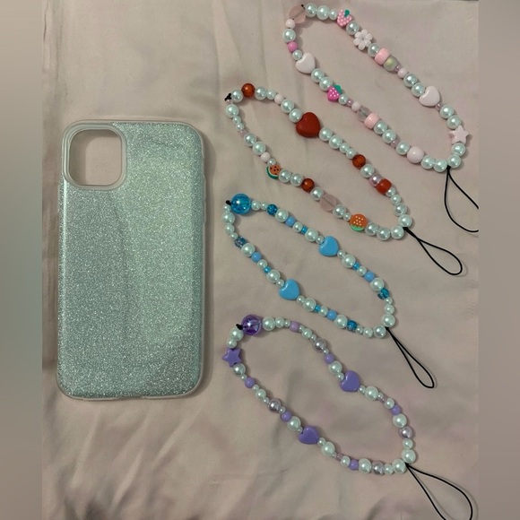 5/$20 (ENTIRE SHOP CLEARANCE) Lavender / purple phone strap 💜 - Picture 4 of 4